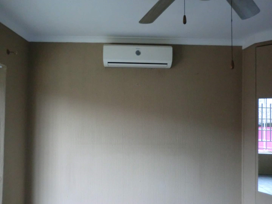 2 Bedroom Property for Sale in Norkem Park Gauteng