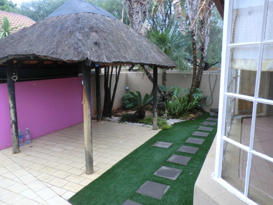 2 Bedroom Property for Sale in Norkem Park Gauteng