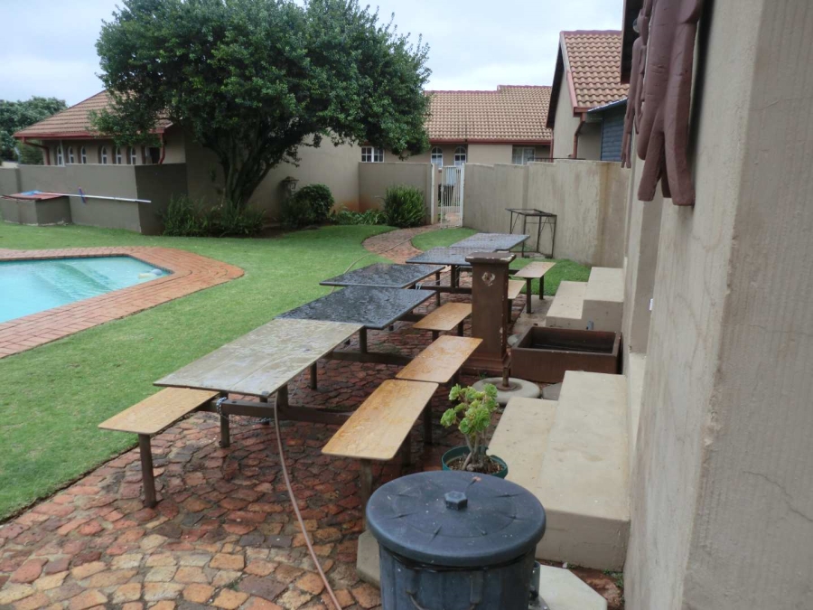 2 Bedroom Property for Sale in Norkem Park Gauteng