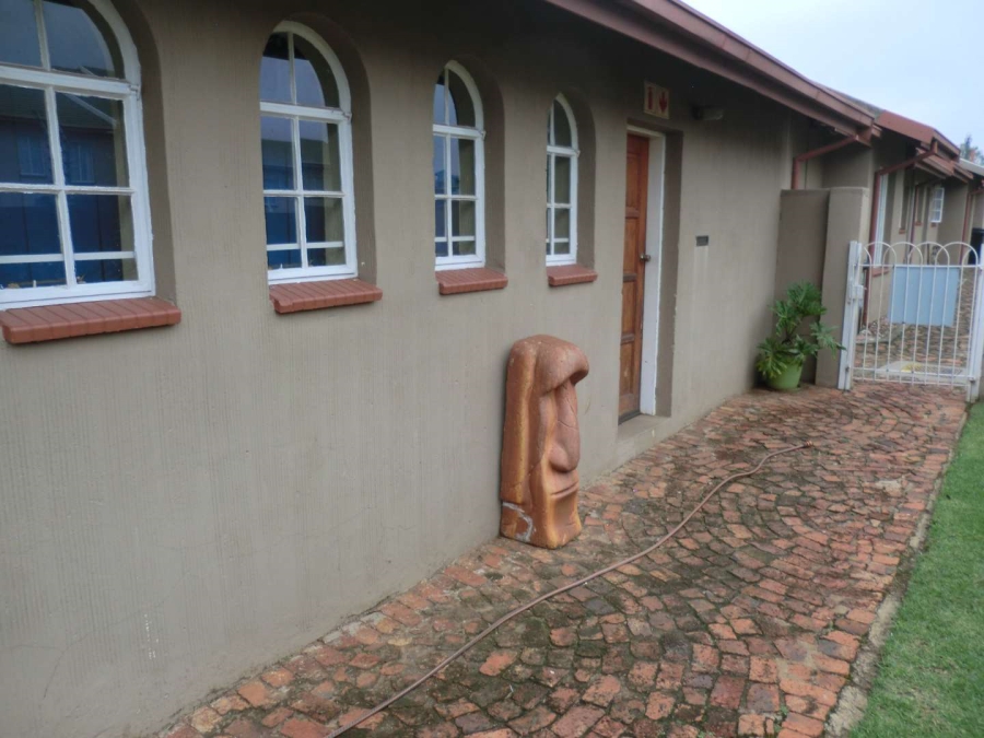 2 Bedroom Property for Sale in Norkem Park Gauteng