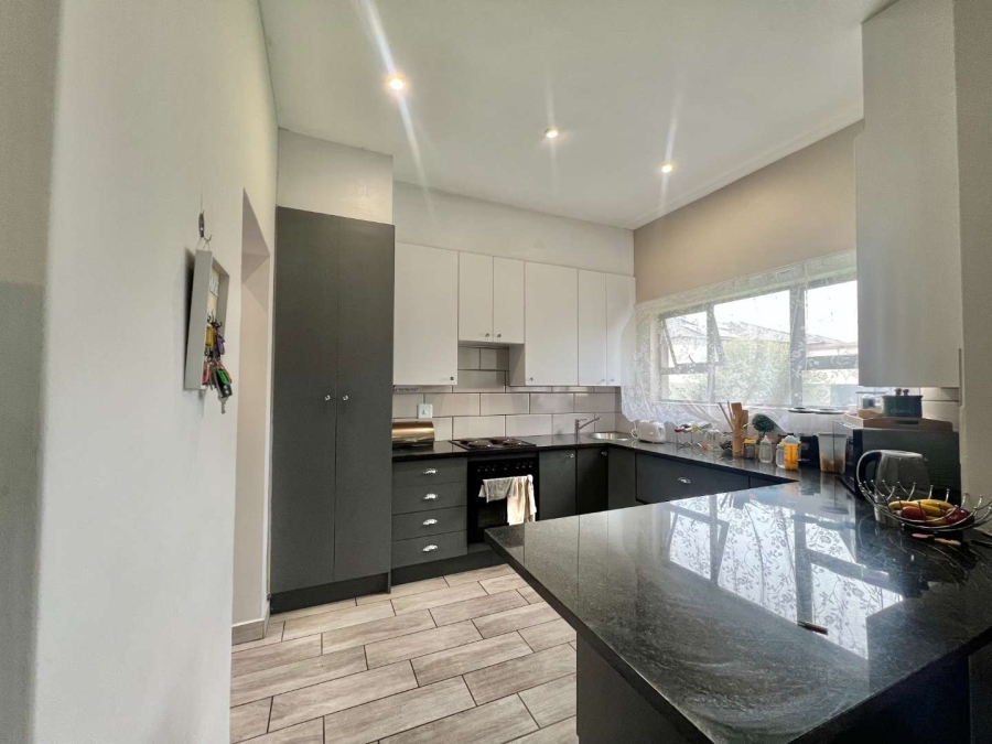 3 Bedroom Property for Sale in Zambezi Manor Lifestyle Estate Gauteng