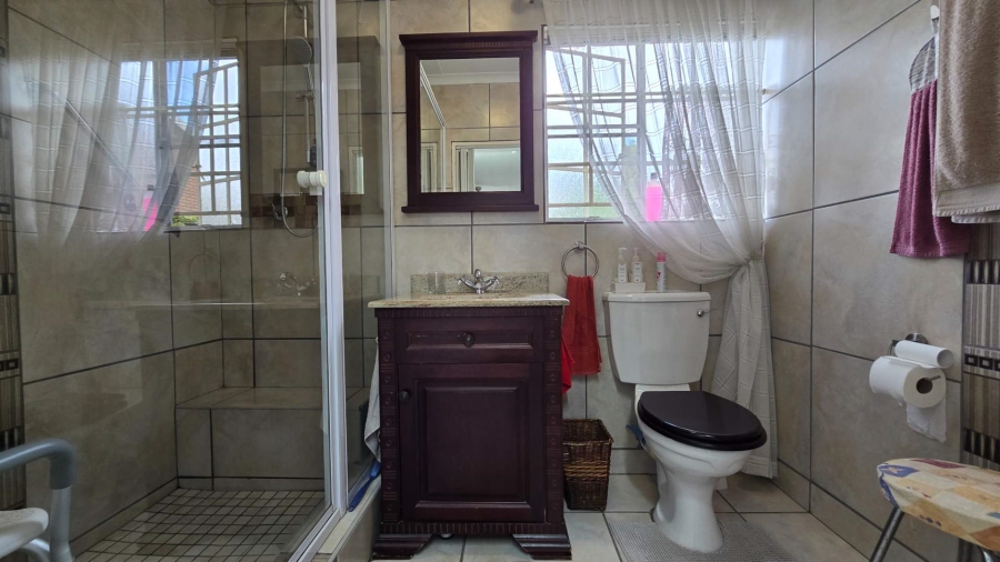 2 Bedroom Property for Sale in Montana Park Gauteng