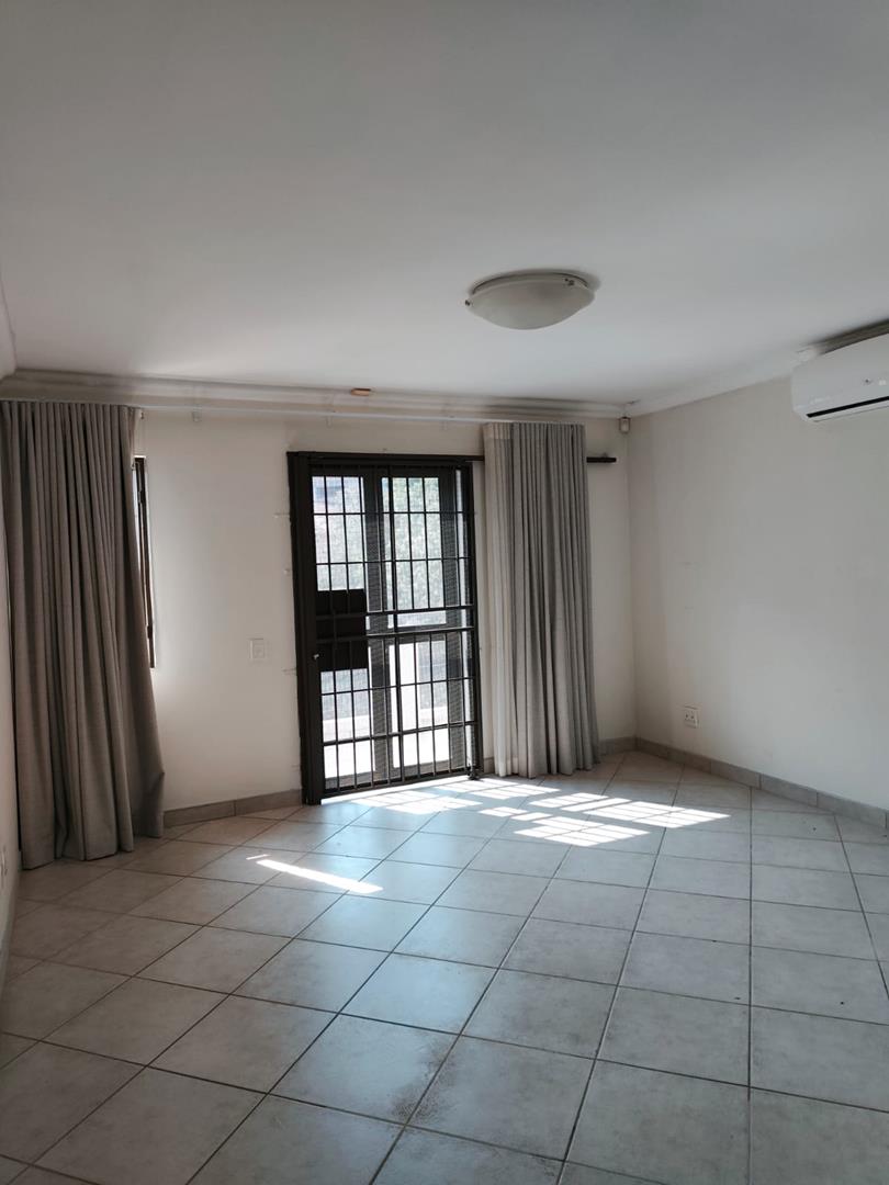 To Let 4 Bedroom Property for Rent in Waterkloof Ridge Gauteng