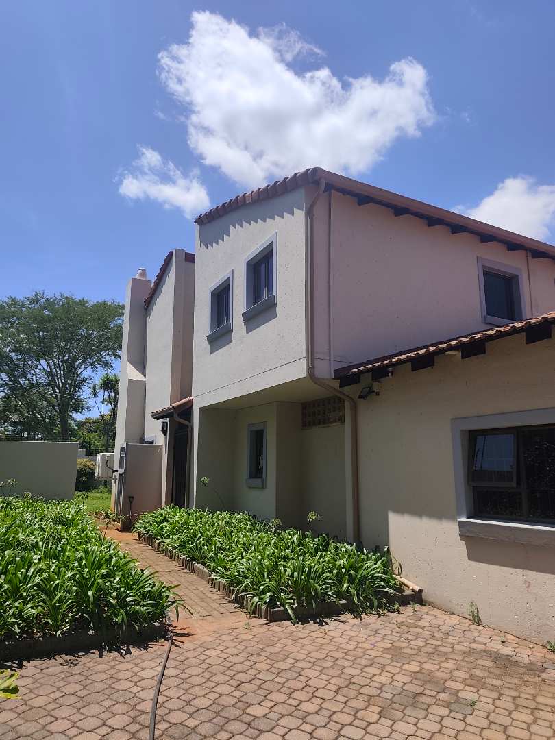 4 Bedroom Property for Sale in Waterkloof Ridge Gauteng