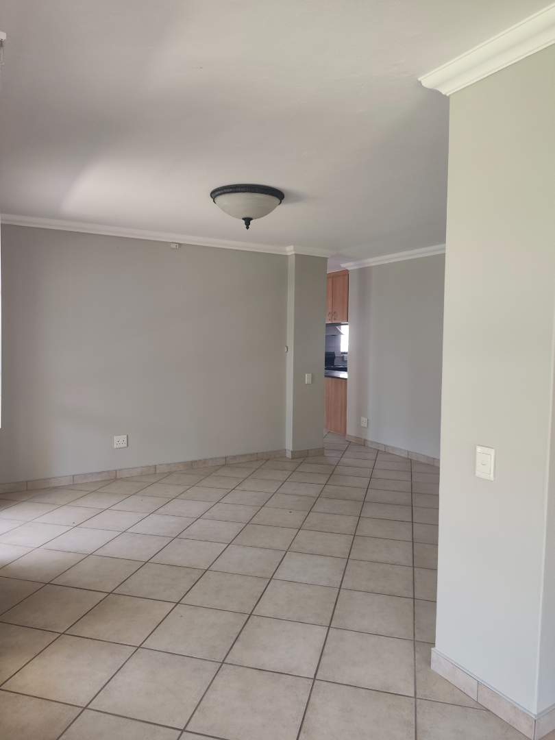 4 Bedroom Property for Sale in Waterkloof Ridge Gauteng