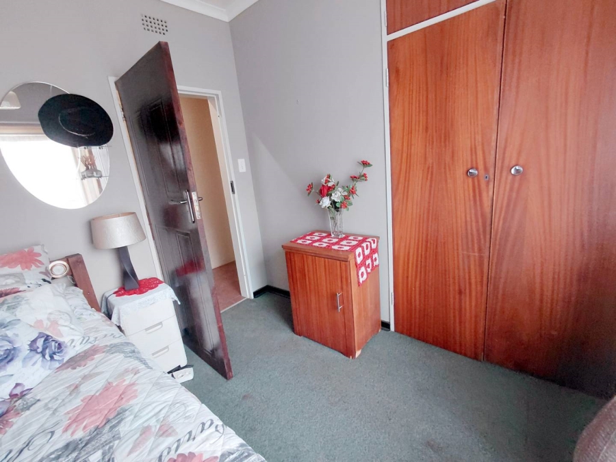 4 Bedroom Property for Sale in Birchleigh Gauteng