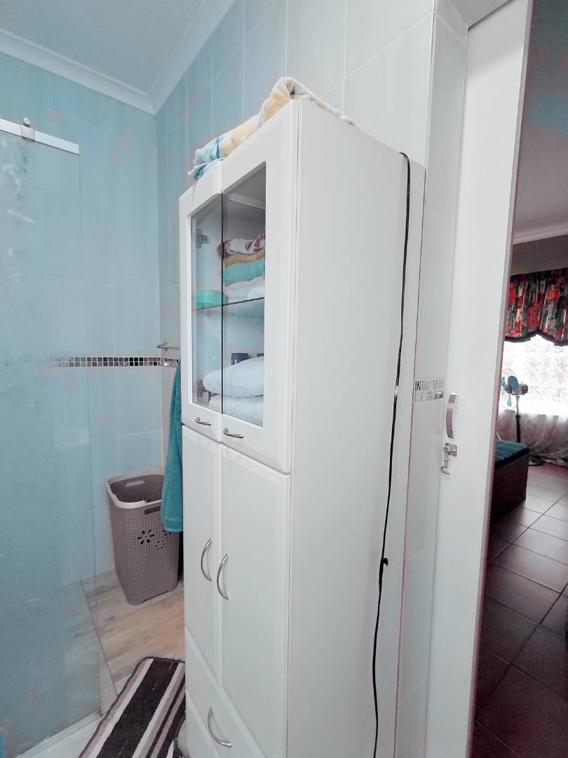 4 Bedroom Property for Sale in Birchleigh Gauteng