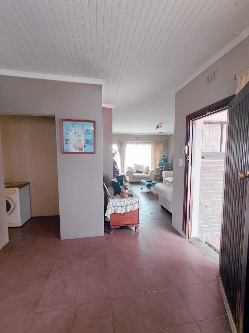 4 Bedroom Property for Sale in Birchleigh Gauteng