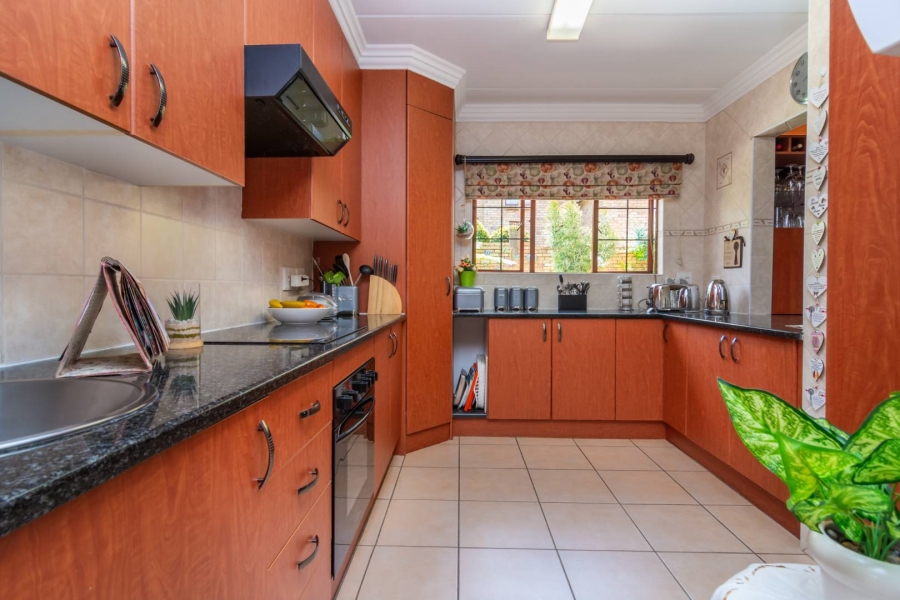 4 Bedroom Property for Sale in Willowbrook Gauteng