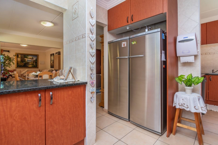 4 Bedroom Property for Sale in Willowbrook Gauteng