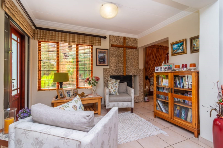 4 Bedroom Property for Sale in Willowbrook Gauteng