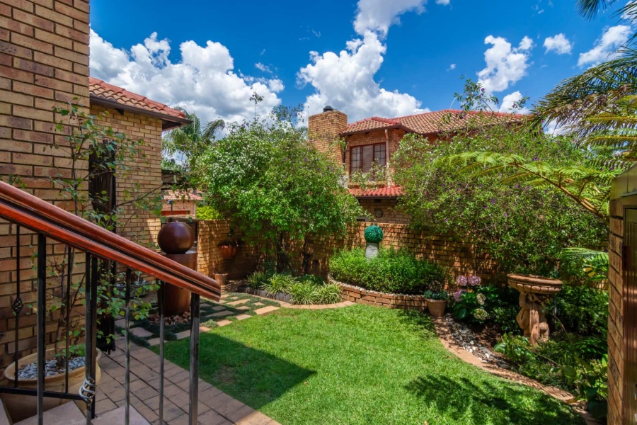 4 Bedroom Property for Sale in Willowbrook Gauteng