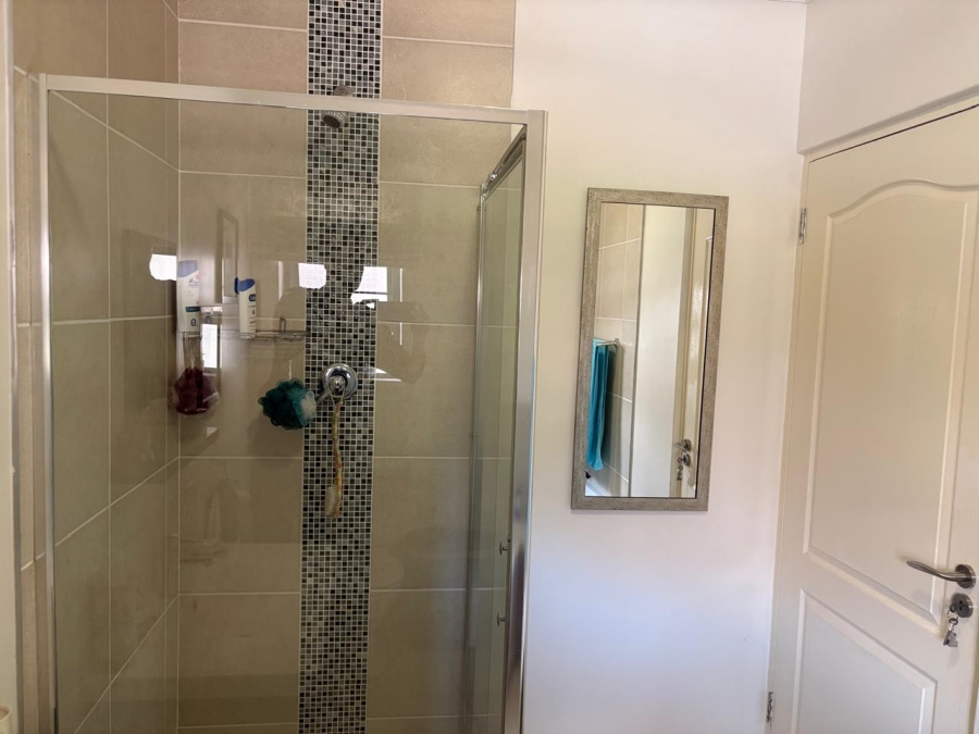 2 Bedroom Property for Sale in Mulbarton Gauteng