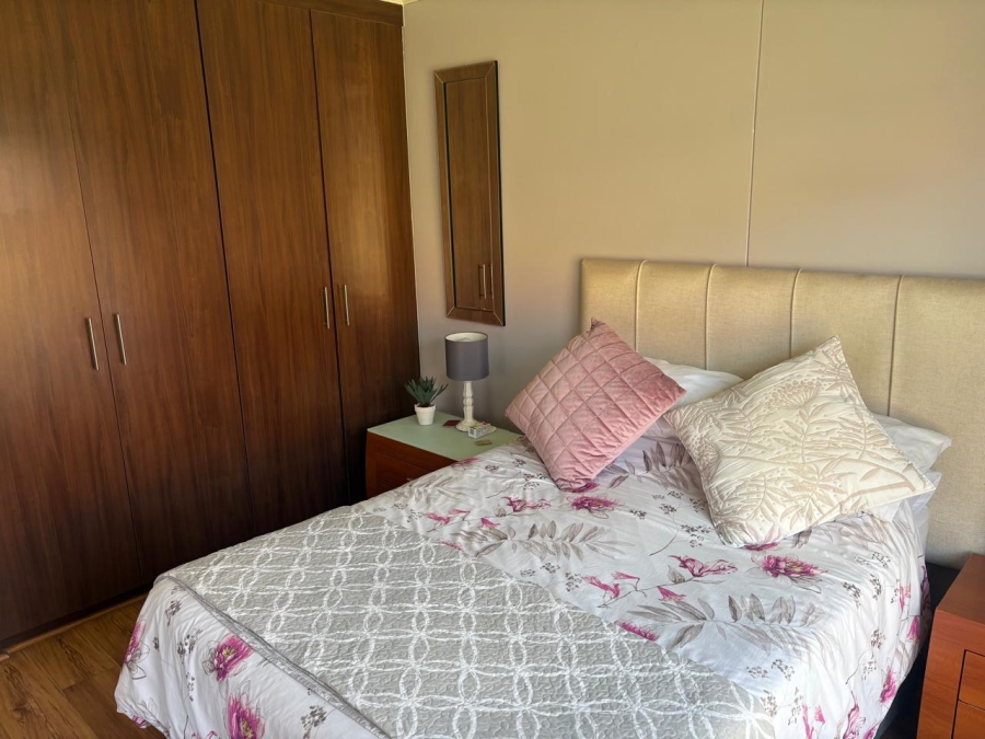 2 Bedroom Property for Sale in Mulbarton Gauteng