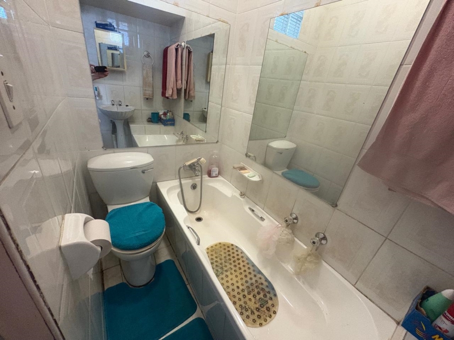 4 Bedroom Property for Sale in The Hill Gauteng