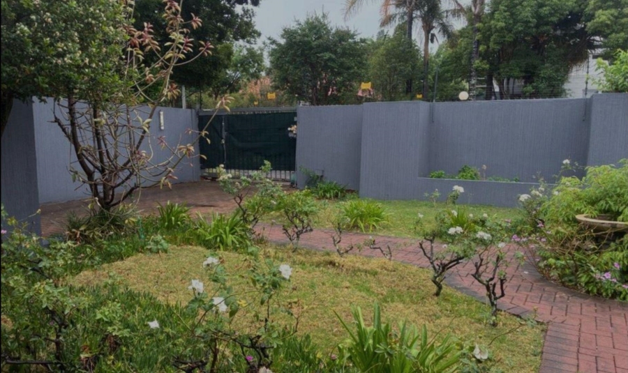 3 Bedroom Property for Sale in Eastwood Gauteng