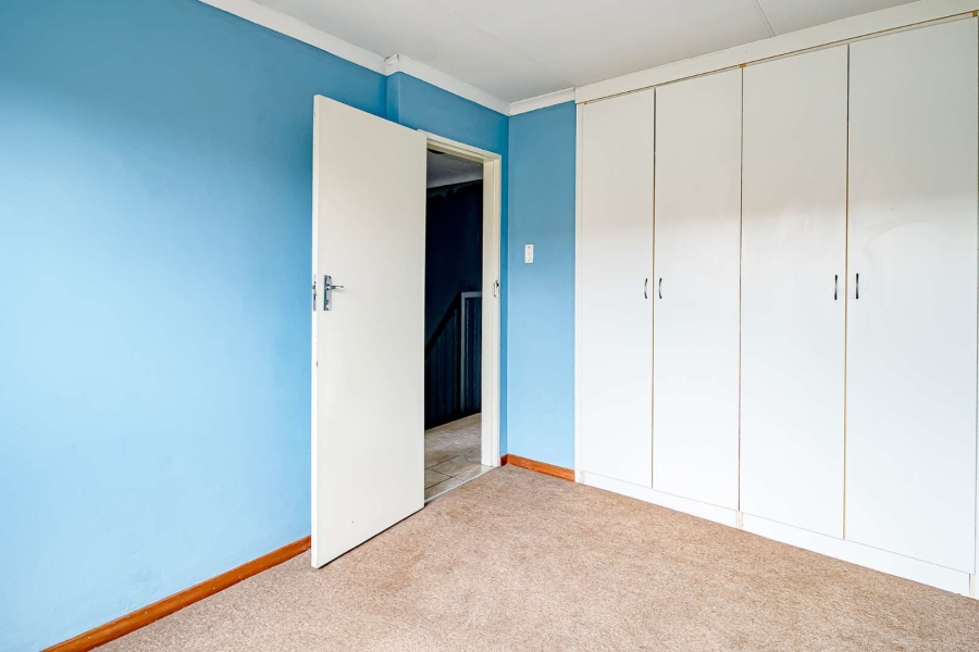 3 Bedroom Property for Sale in Annlin Gauteng