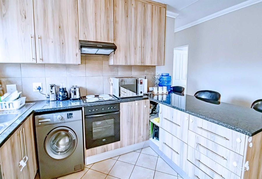 3 Bedroom Property for Sale in Annlin-wes Gauteng