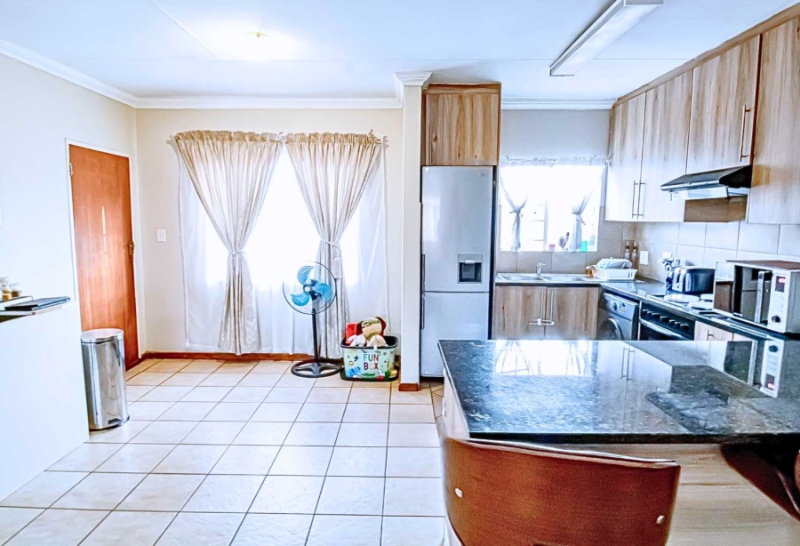 3 Bedroom Property for Sale in Annlin-wes Gauteng