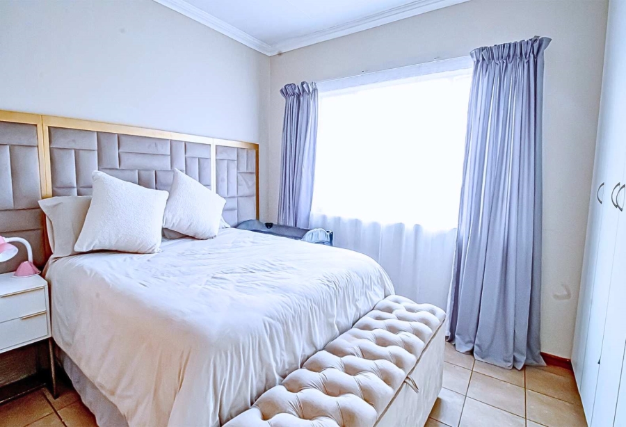3 Bedroom Property for Sale in Annlin-wes Gauteng