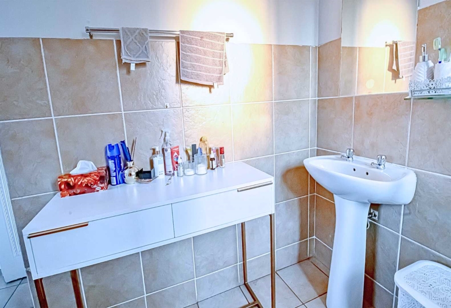 3 Bedroom Property for Sale in Annlin-wes Gauteng