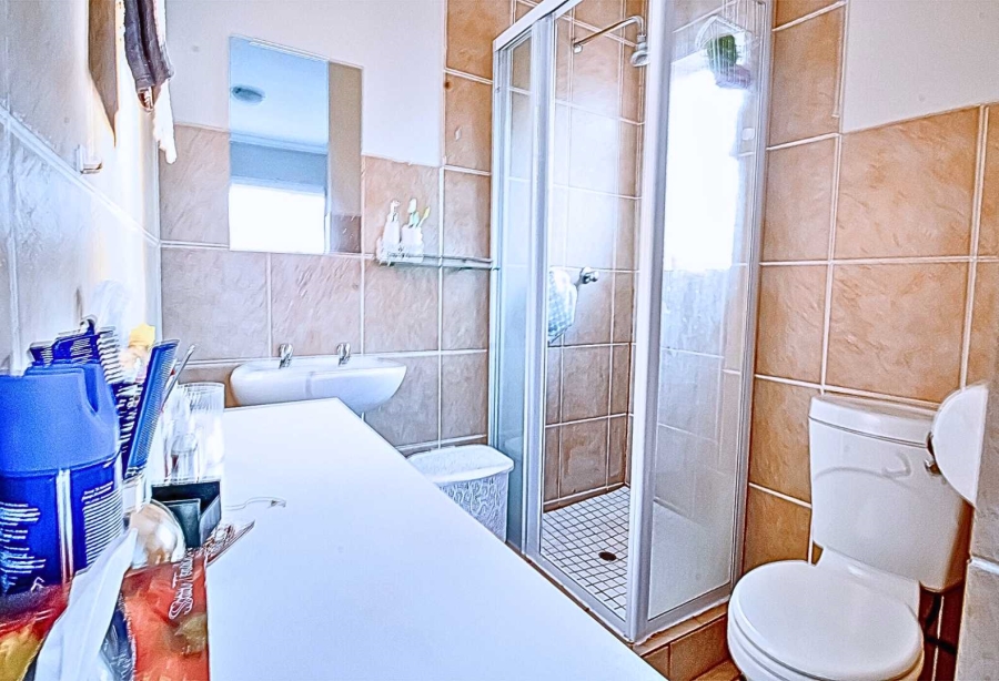 3 Bedroom Property for Sale in Annlin-wes Gauteng