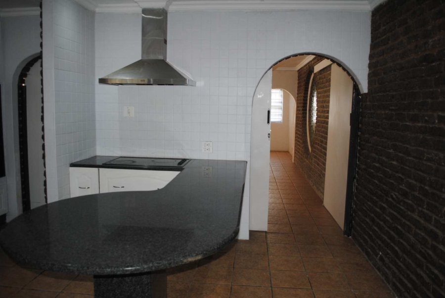 4 Bedroom Property for Sale in Buyscelia Gauteng