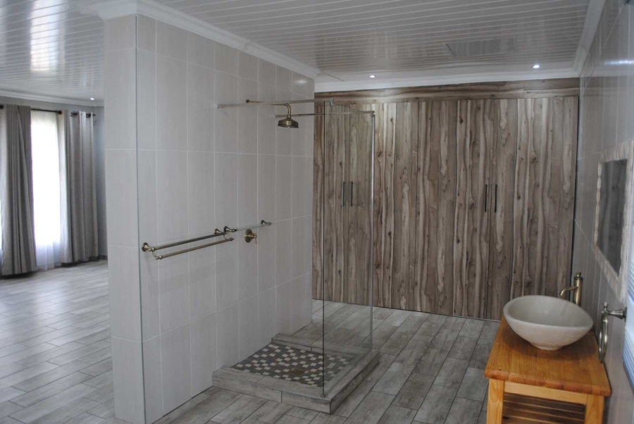 4 Bedroom Property for Sale in Buyscelia Gauteng