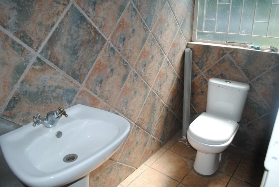 4 Bedroom Property for Sale in Buyscelia Gauteng