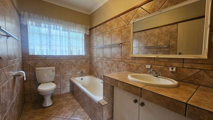 2 Bedroom Property for Sale in Faerie Glen Gauteng