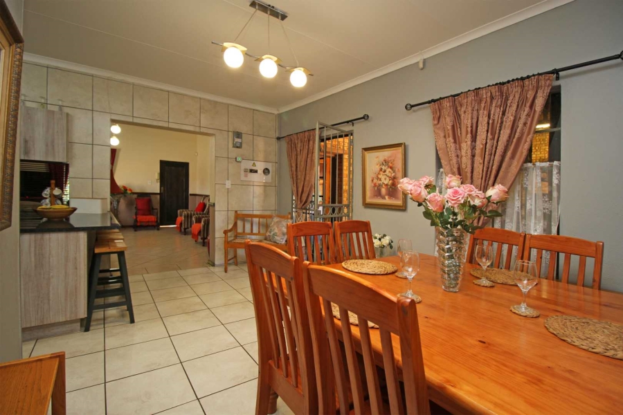 3 Bedroom Property for Sale in Eike Park Gauteng