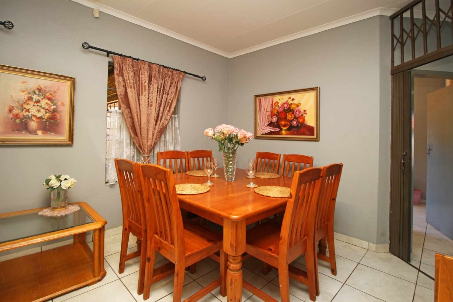 3 Bedroom Property for Sale in Eike Park Gauteng