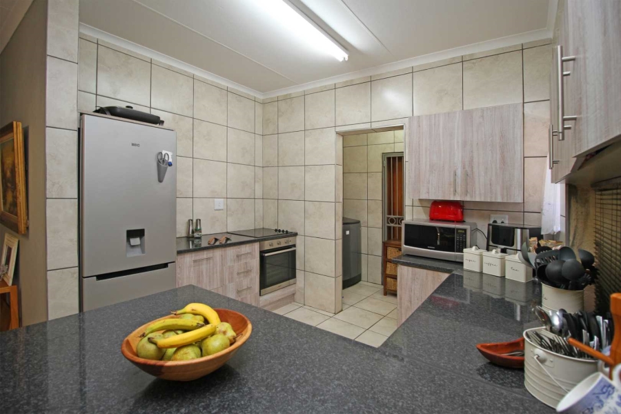 3 Bedroom Property for Sale in Eike Park Gauteng