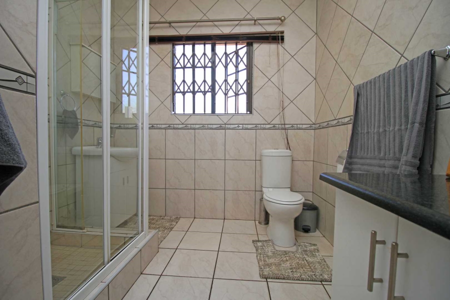 3 Bedroom Property for Sale in Eike Park Gauteng