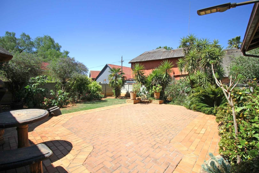 3 Bedroom Property for Sale in Eike Park Gauteng