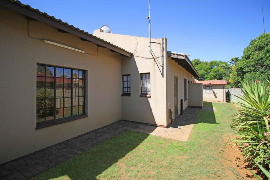 3 Bedroom Property for Sale in Eike Park Gauteng