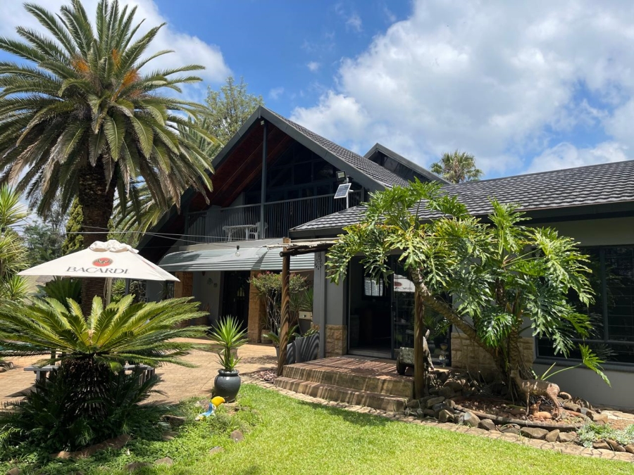 4 Bedroom Property for Sale in Donkerhoek AH Gauteng