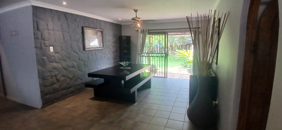 4 Bedroom Property for Sale in Donkerhoek AH Gauteng