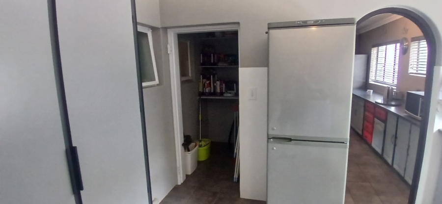 4 Bedroom Property for Sale in Donkerhoek AH Gauteng