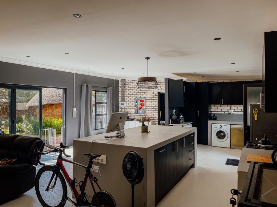 4 Bedroom Property for Sale in Donkerhoek AH Gauteng