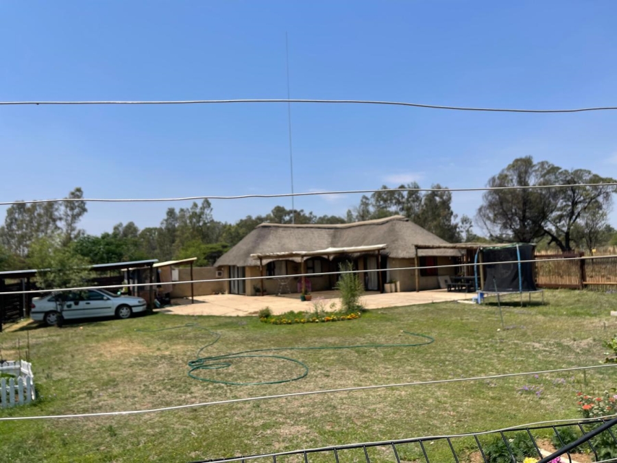 4 Bedroom Property for Sale in Donkerhoek AH Gauteng