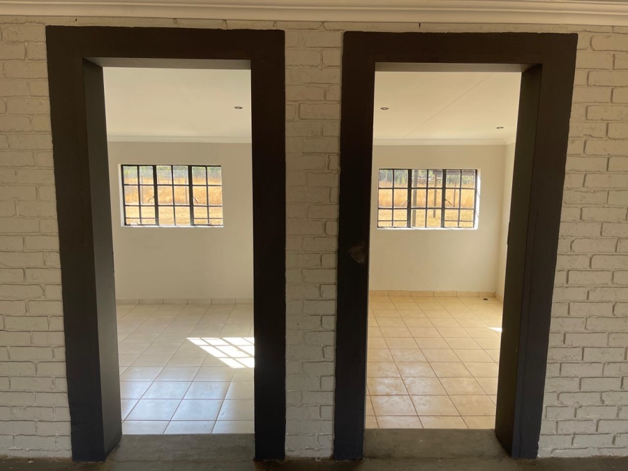 4 Bedroom Property for Sale in Donkerhoek AH Gauteng
