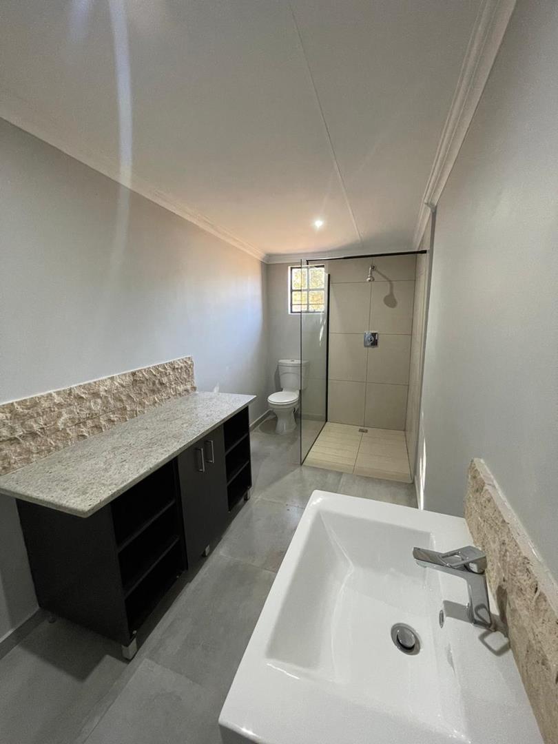 4 Bedroom Property for Sale in Donkerhoek AH Gauteng