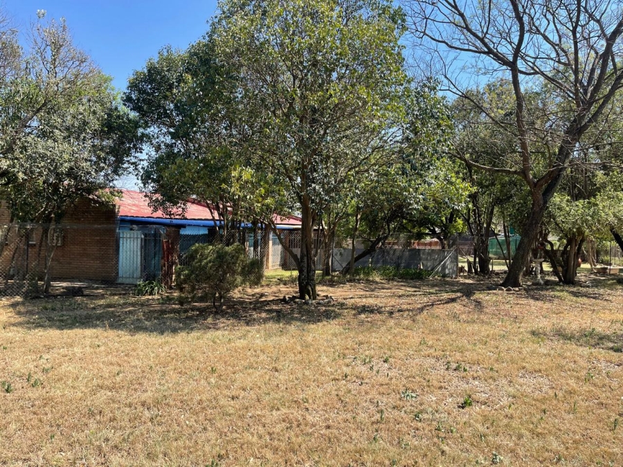 4 Bedroom Property for Sale in Donkerhoek AH Gauteng