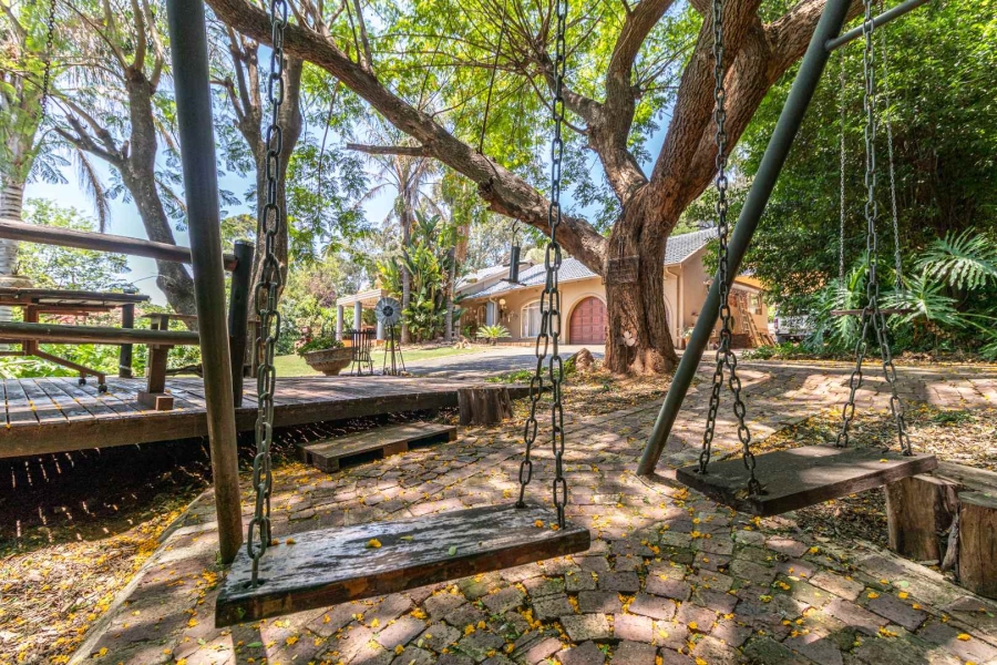 4 Bedroom Property for Sale in Helderkruin Gauteng