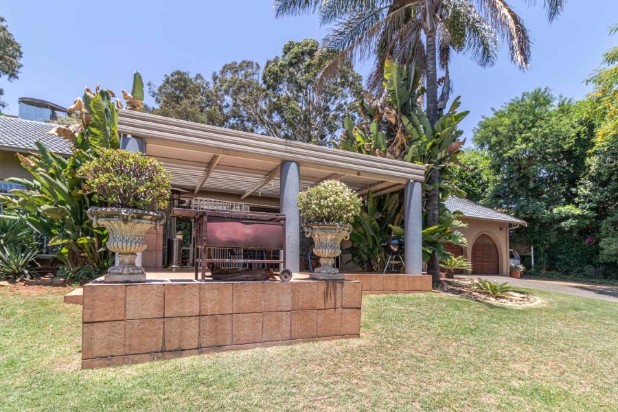 4 Bedroom Property for Sale in Helderkruin Gauteng