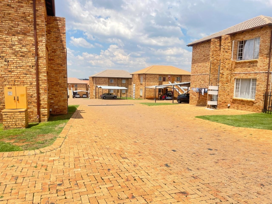 2 Bedroom Property for Sale in Elandspark Gauteng