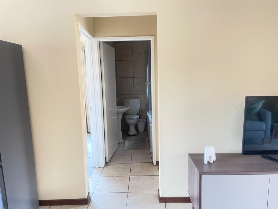 2 Bedroom Property for Sale in Elandspark Gauteng
