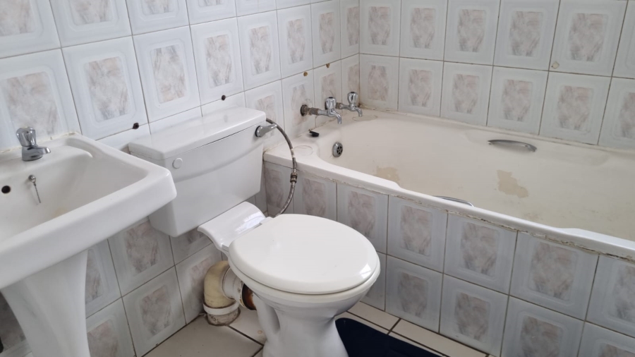 3 Bedroom Property for Sale in Primrose Gauteng