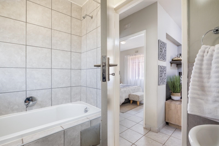 2 Bedroom Property for Sale in Sky City Gauteng